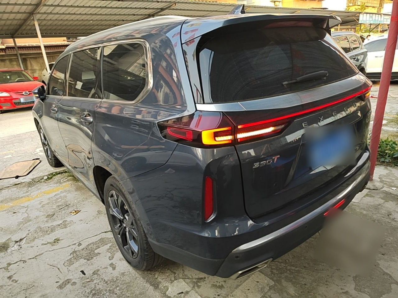 2021 390T AWD Starlight photo 4