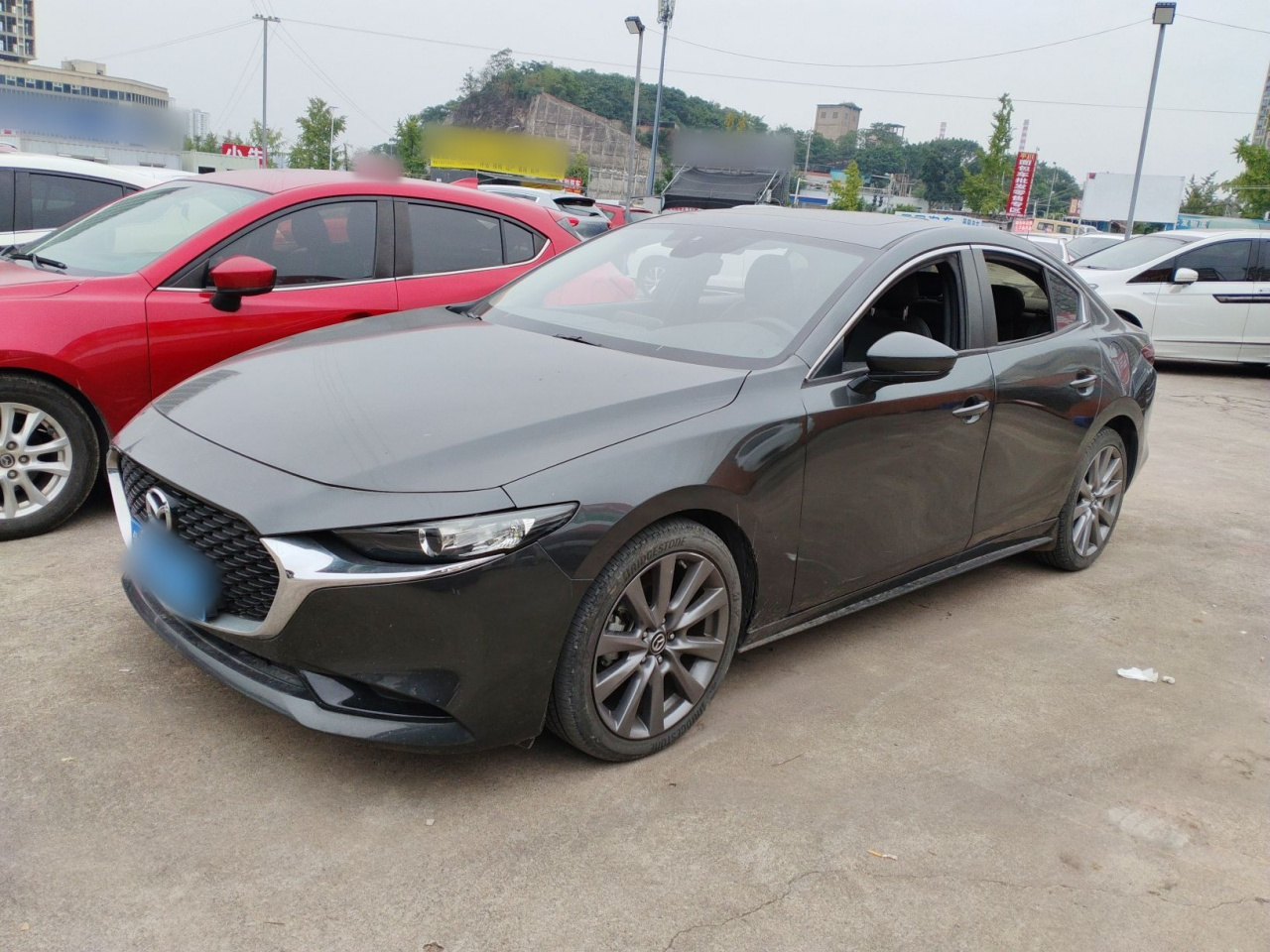3 Axela 2020 2.0L AT photo 2