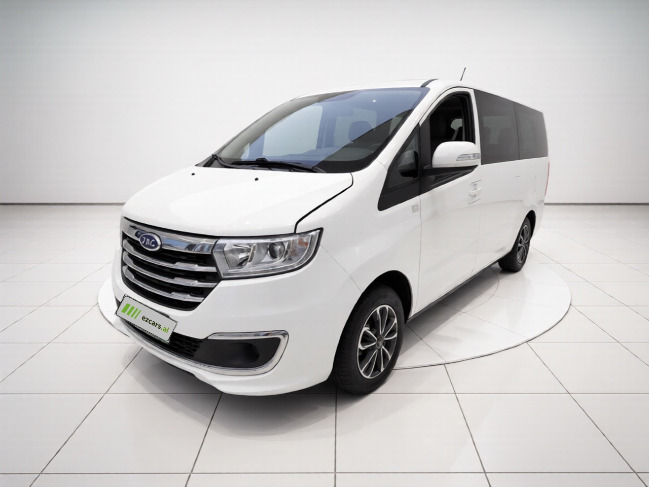 Refine M3 2019 PLUS 1.8L Luxury 9-Seater