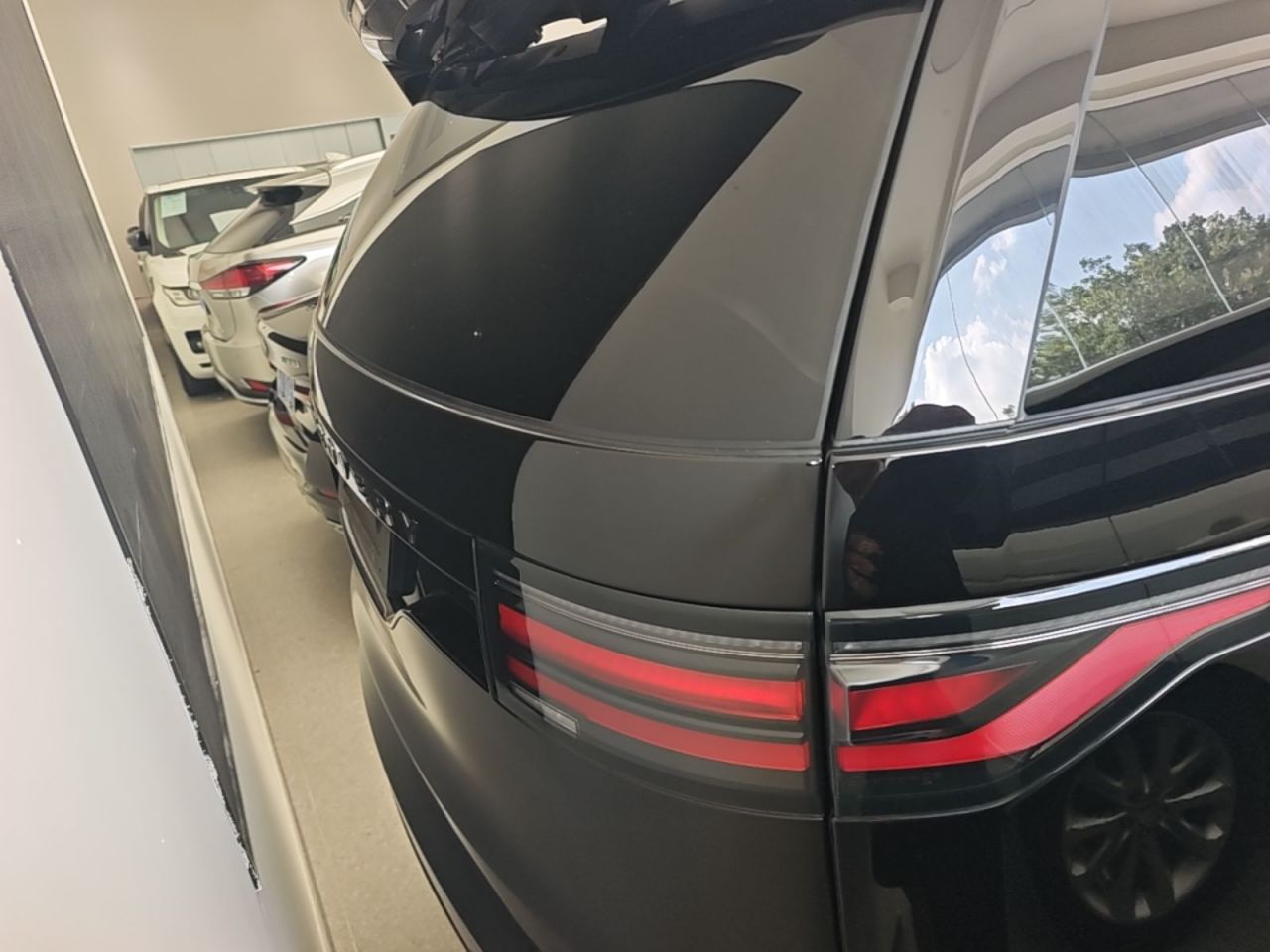 Discovery 2023 Facelift 360PS R-Dynamic SE photo 5