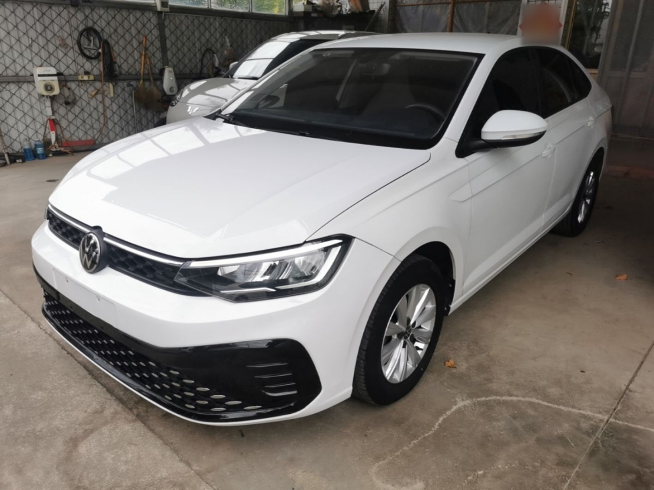 Lavida 2023 1.5L AT