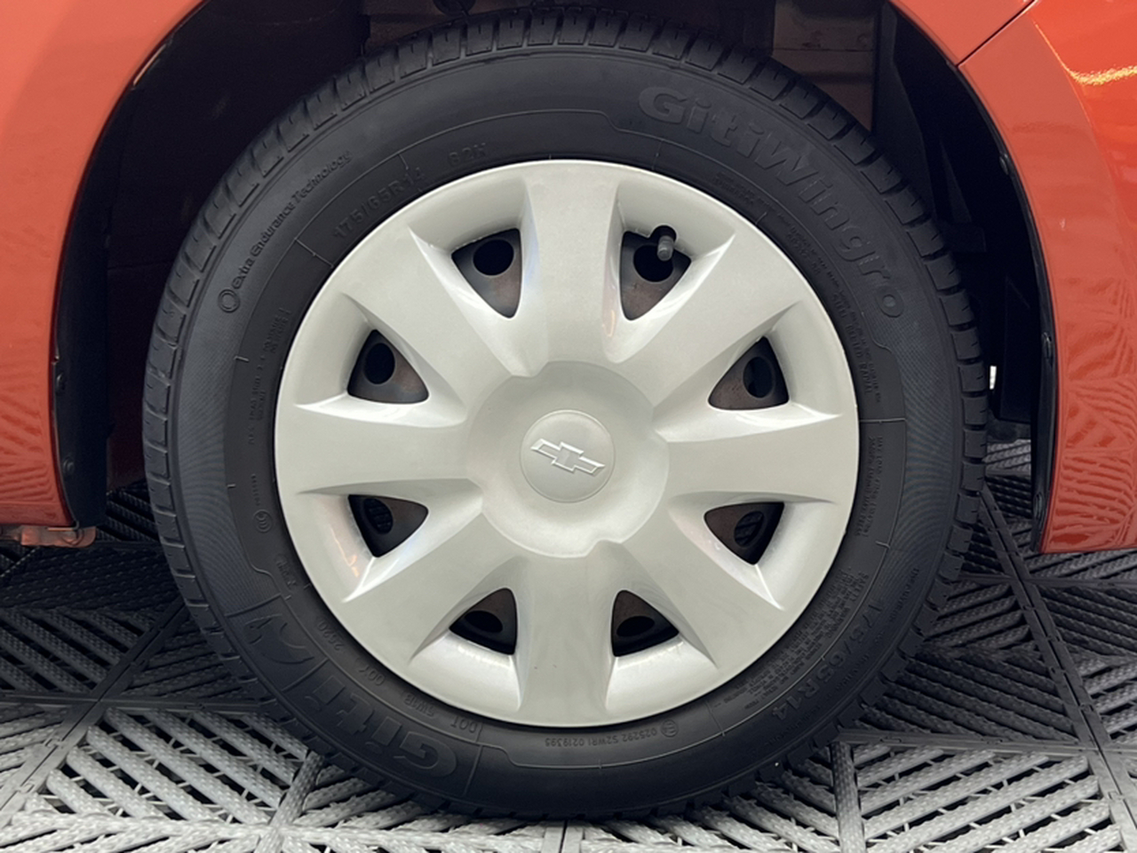 2013 Sedan 1.4L MT photo 2