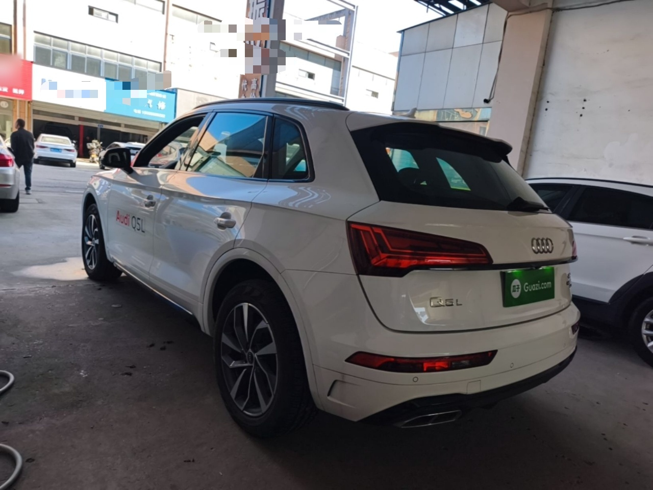 Q5L 2024 40 TFSI Luxury Dynamic photo 4