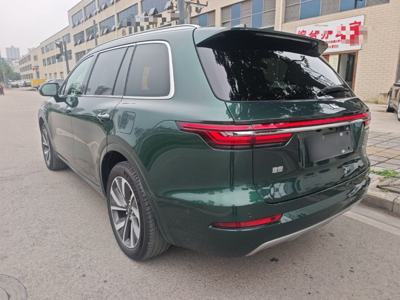 Li Auto ONE 2021 EREV 6-Seater photo 4