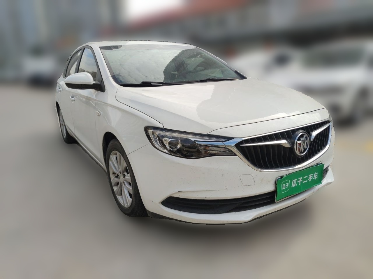 Excelle 2021 Facelift Classic 1.5L AT Elite photo 3