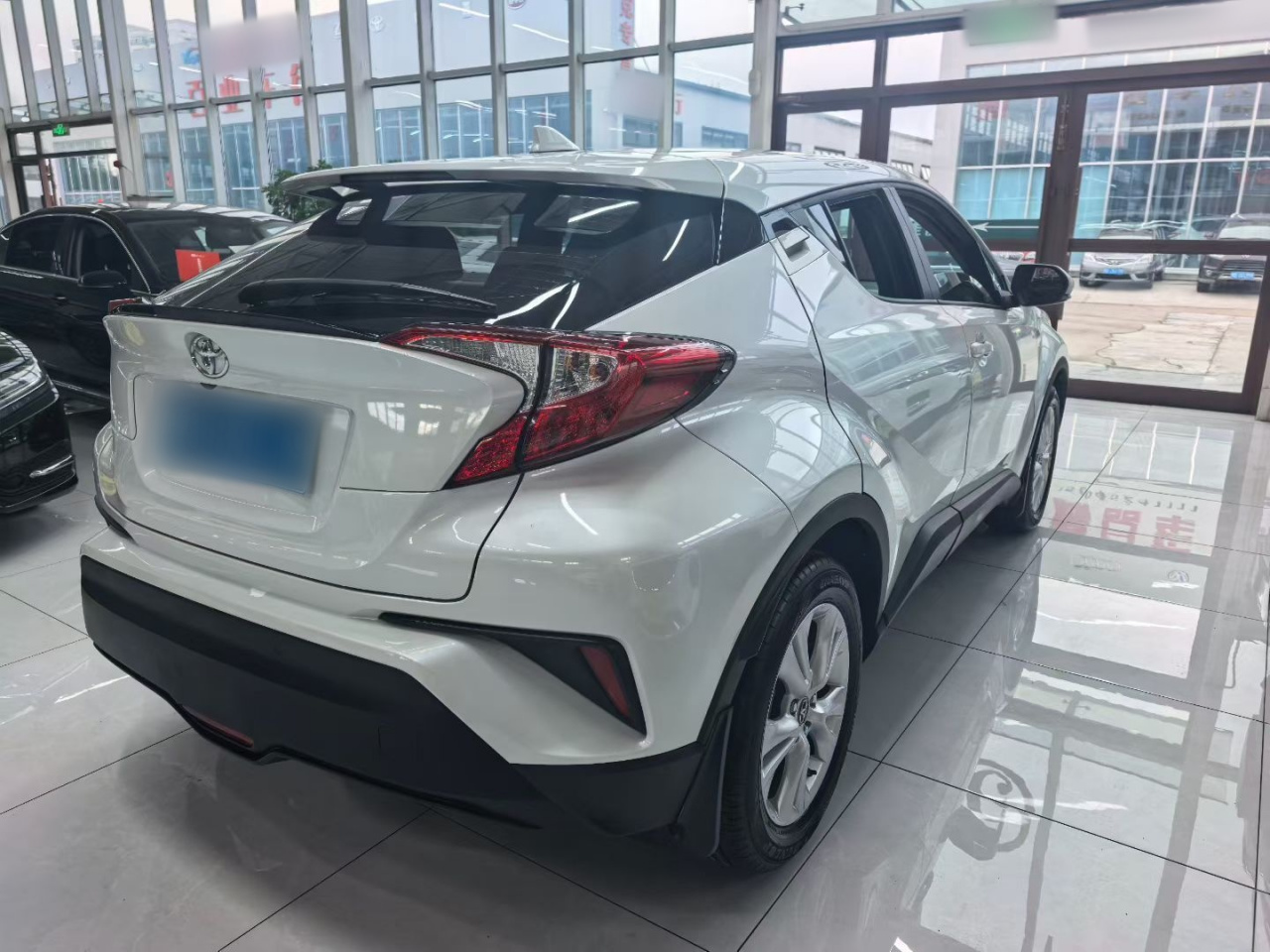 IZOA 2022 2.0L photo 4