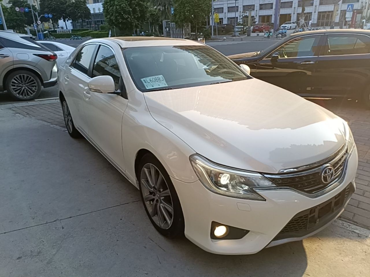 2013 2.5V photo 3