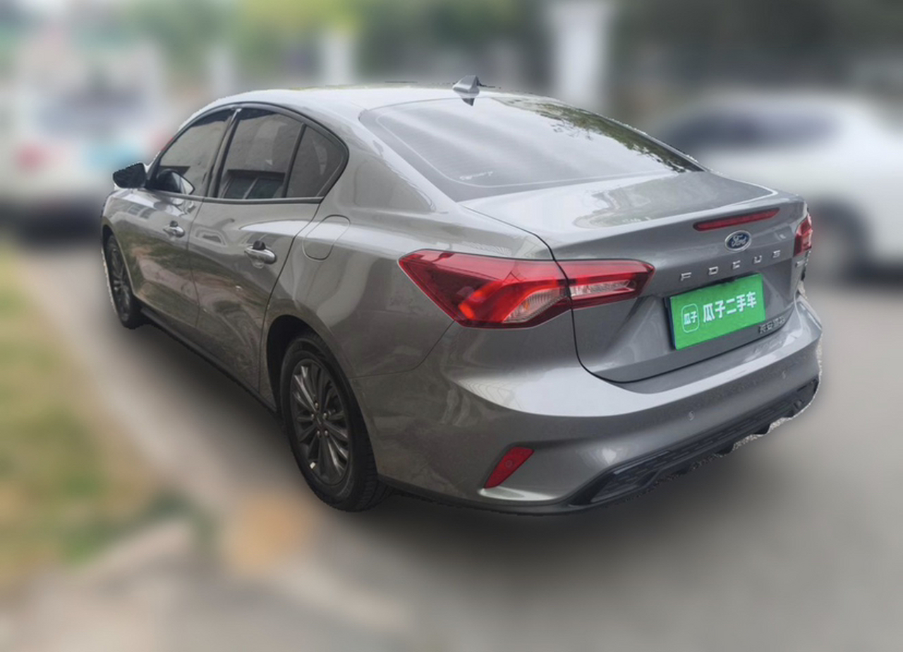 Focus 2022 Sedan EcoBoost 180 AT photo 4