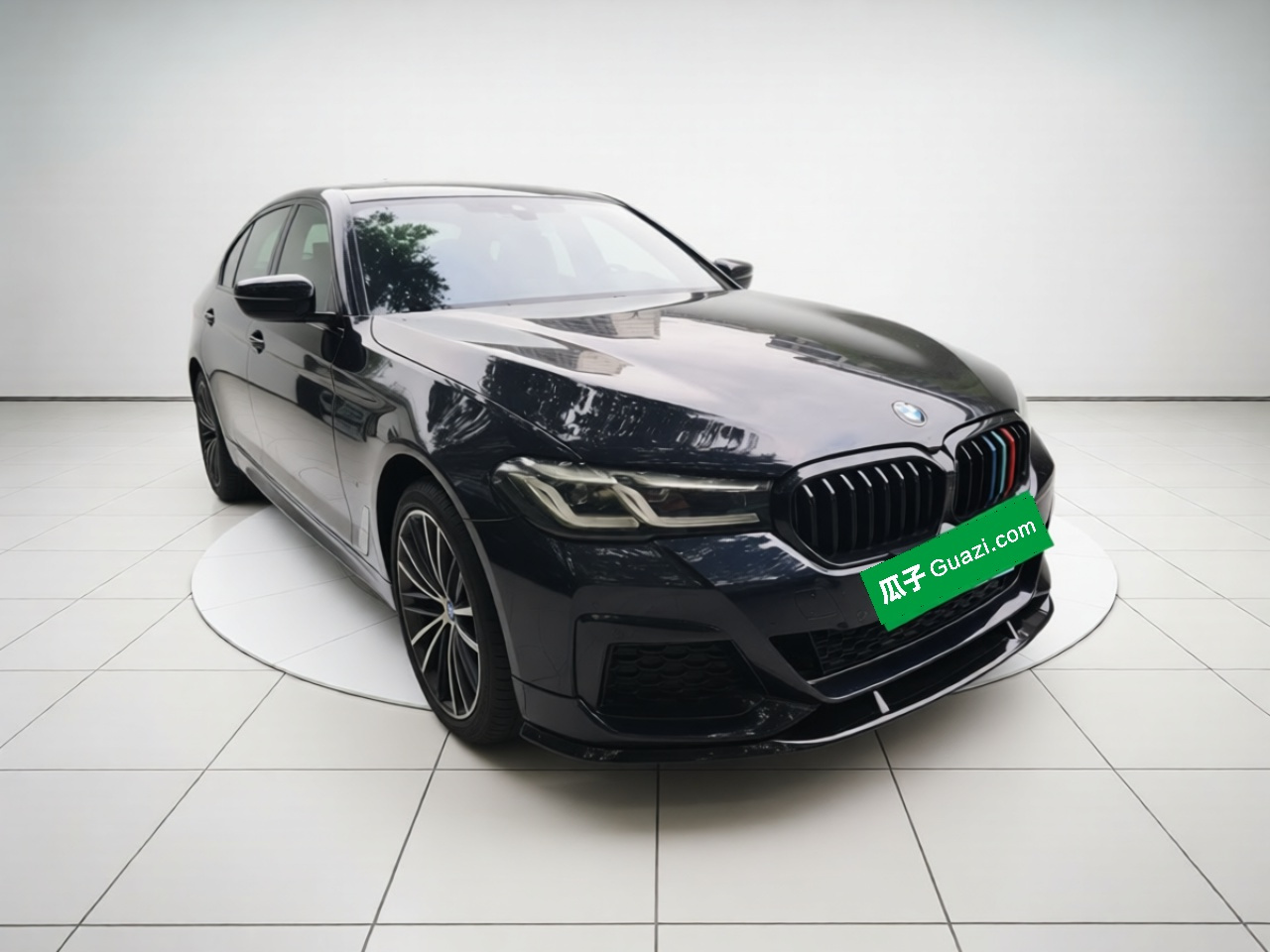 5 Series 2022 Facelift 530Li Leading M Sport Package photo 3