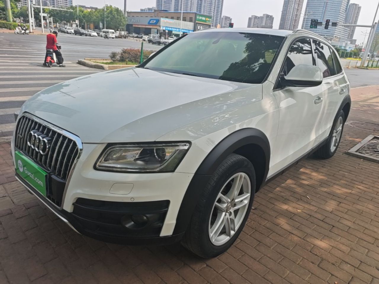 Q5 2017 Plus 40 TFSI Tech