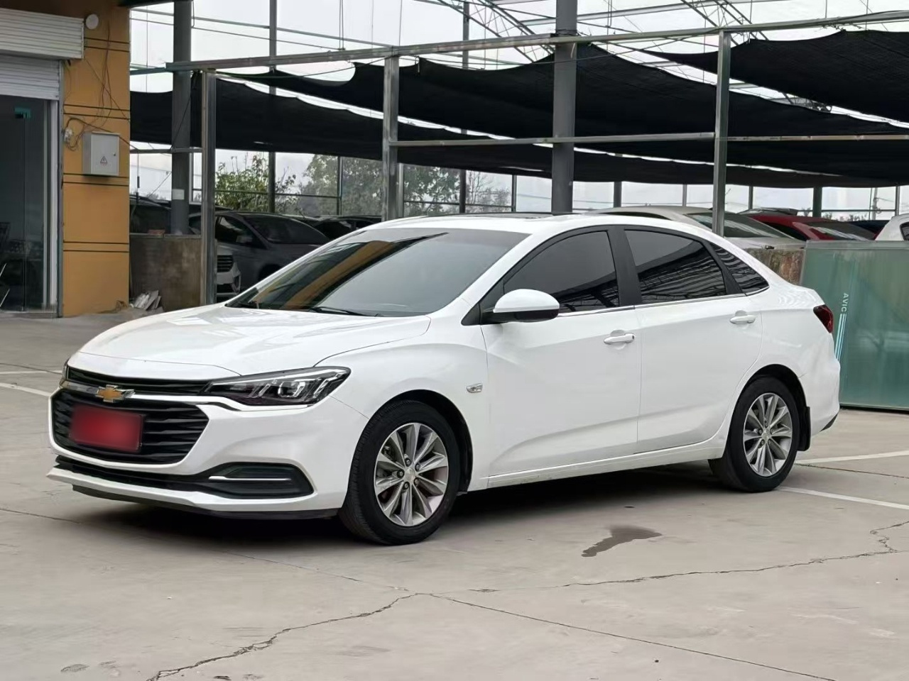 Cruze 2022 320 AT
