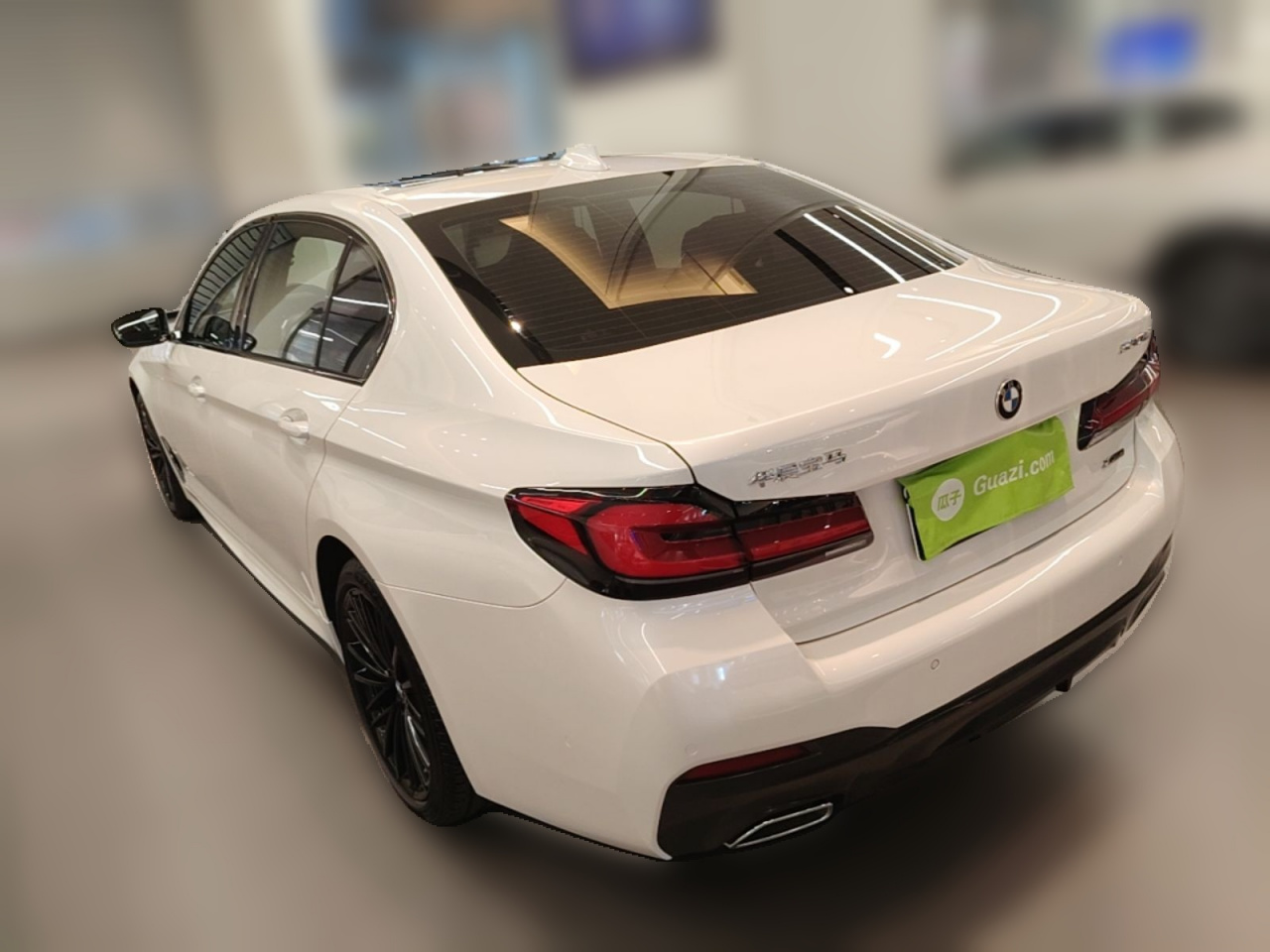5 Series 2022 Facelift 530Li xDrive M Sport Package photo 4