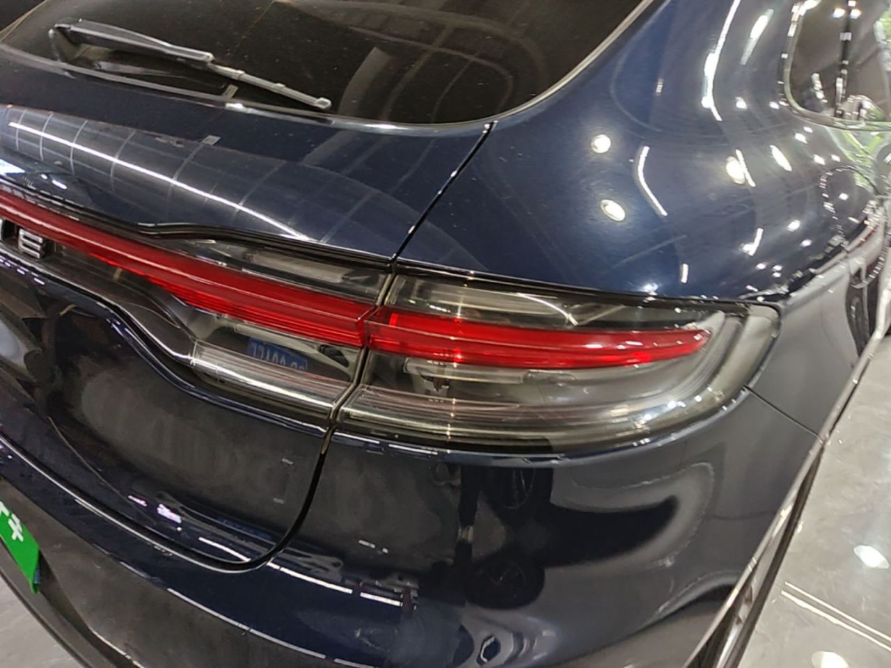 2021 Macan 2.0T photo 2