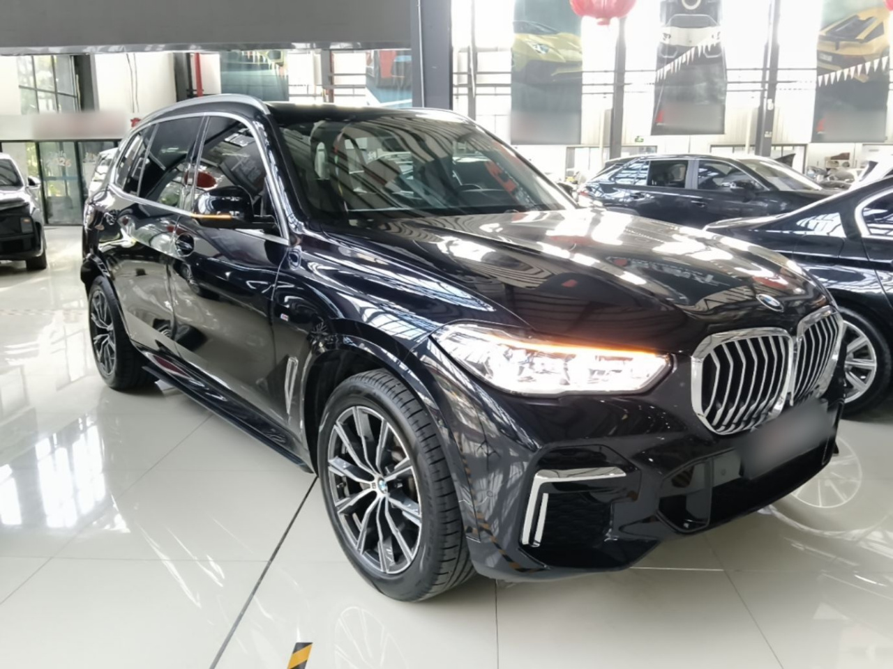 X5 2022 Facelift xDrive 30Li Exclusive M Sport Package photo 3