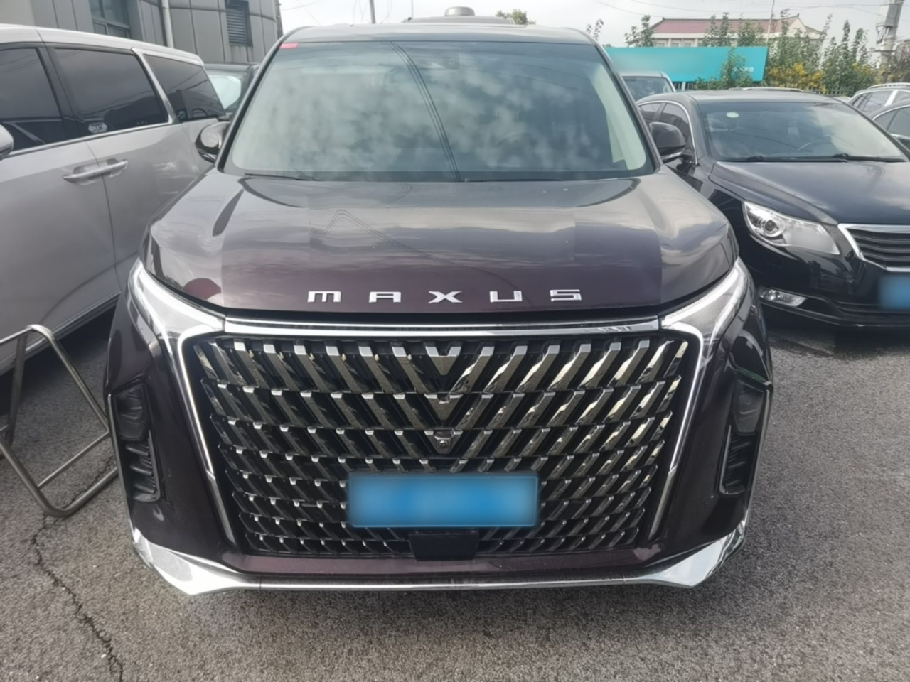 MAXUS G90 2022 2.0T 7-Seater photo 2