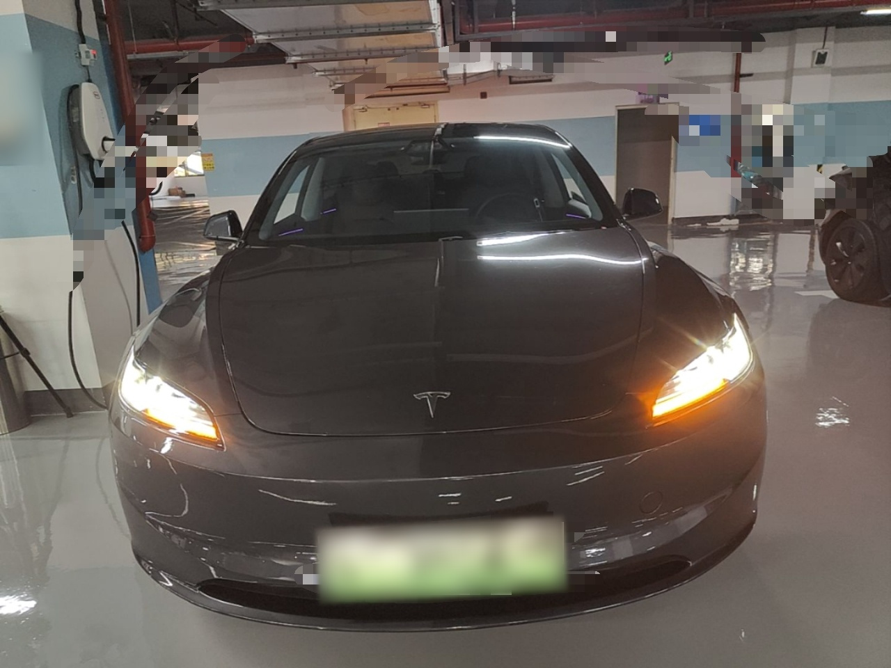Model 3 2023 RWD photo 2
