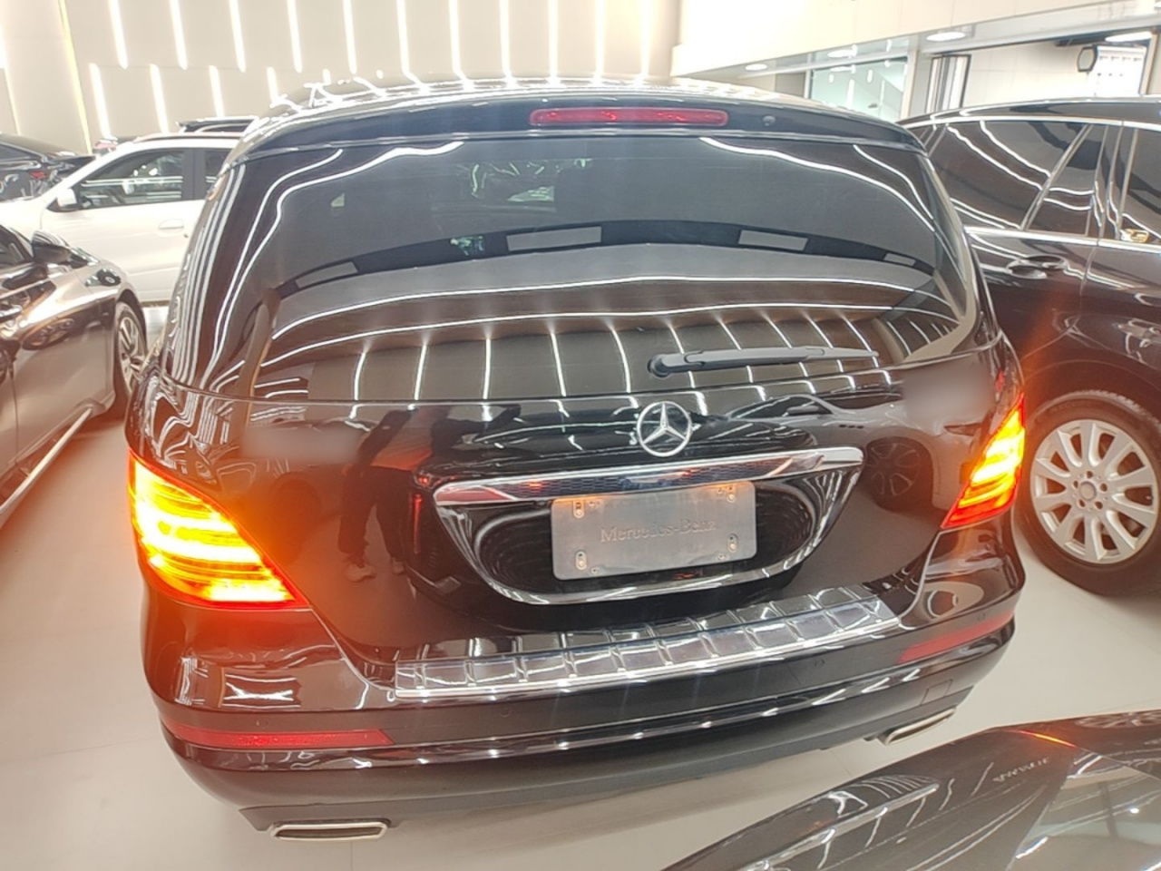 R-Class 2017 R 320 4MATIC Business Edition photo 5