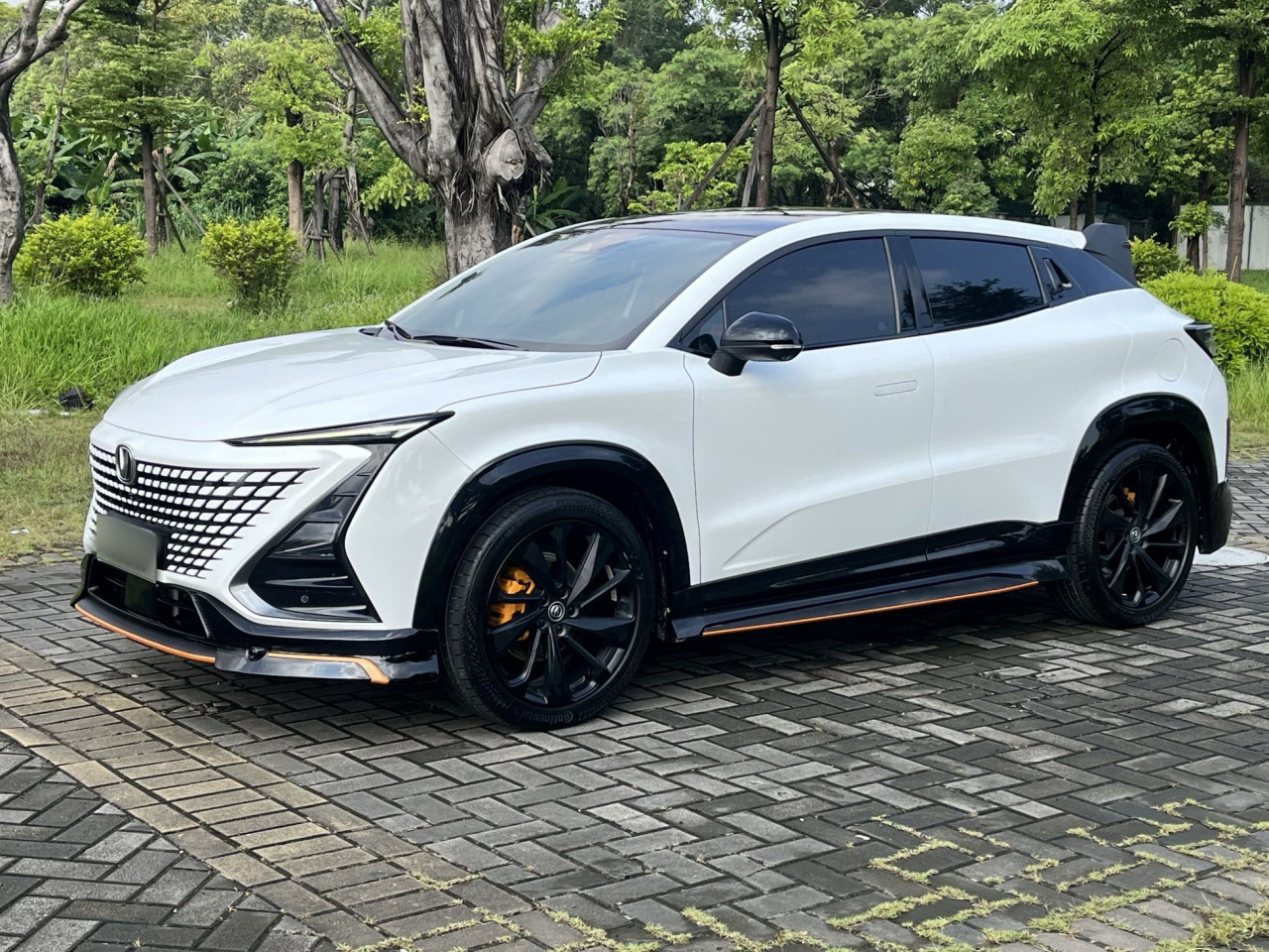 UNI-T 2022 1.5T Sport Premium