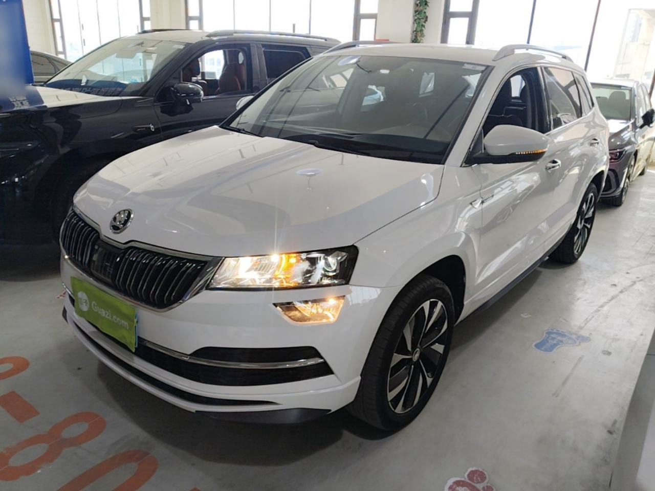 Karoq 2022 TSI280 Premium