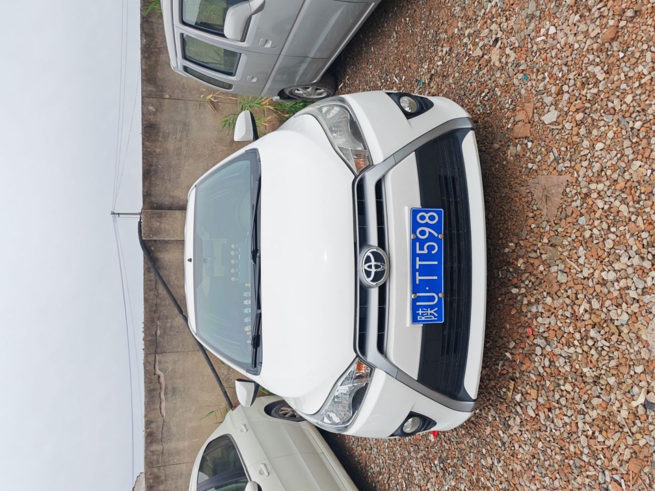 YARiS L 2014 1.5G AT photo 4