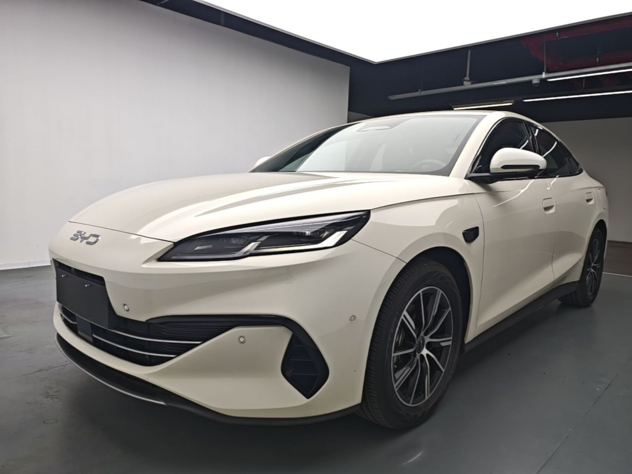 Seal 06 EV 2025 DM-i ADAS 120KM Exclusive