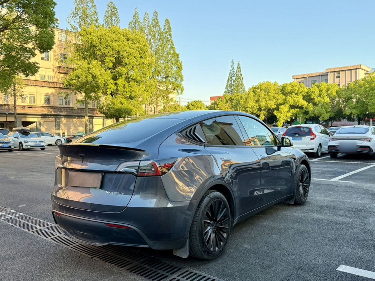 Model Y 2022 Facelift RWD photo 3