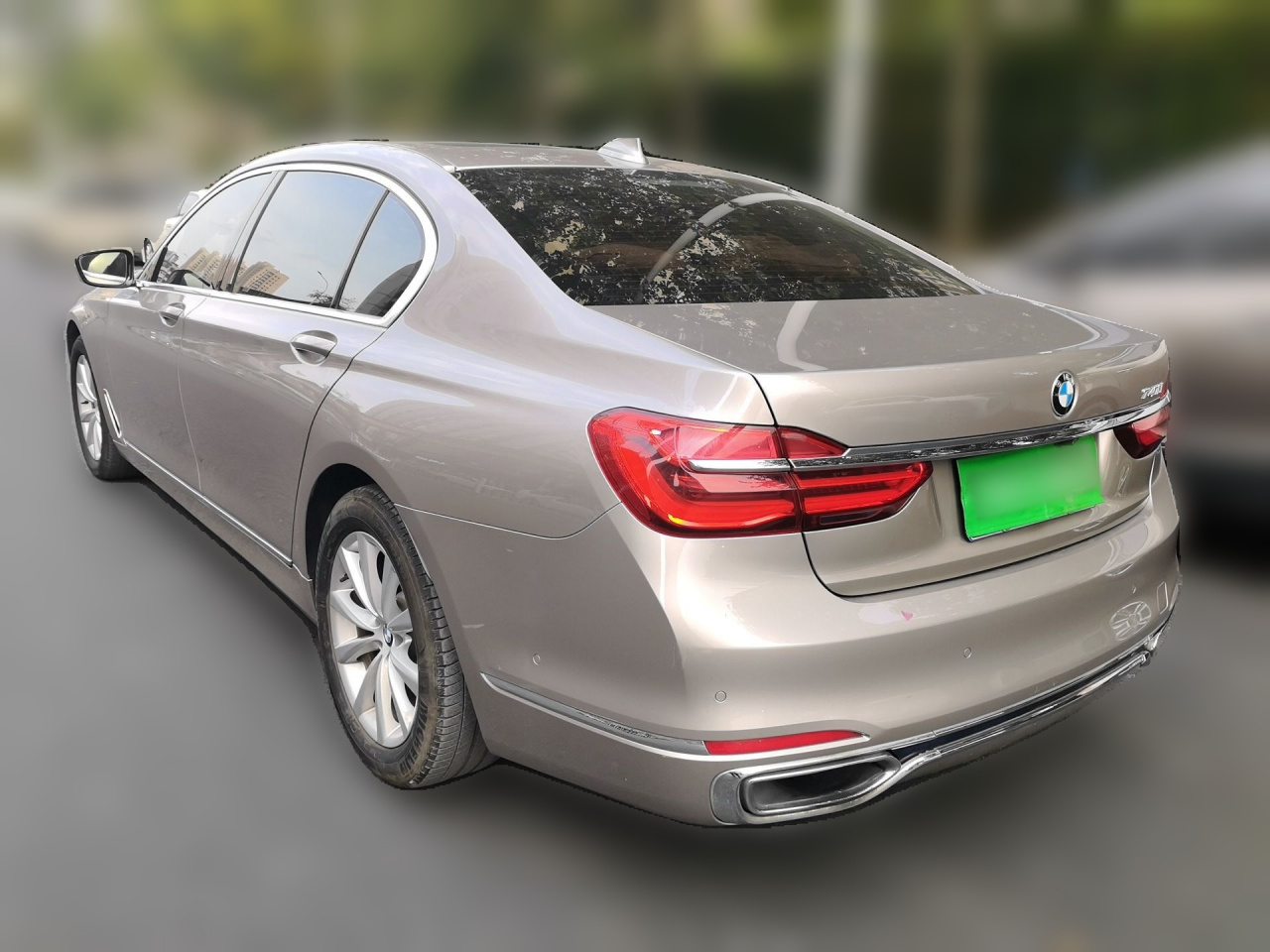 7 Series 2016 730Li Luxury photo 4