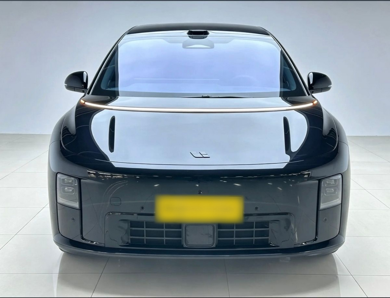 Li Auto i8 2025 Standard photo 3