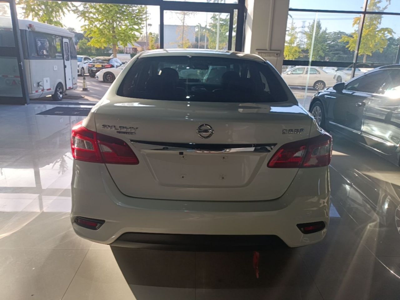 Sylphy 2019 Classic 1.6XE CVT Comfort photo 3