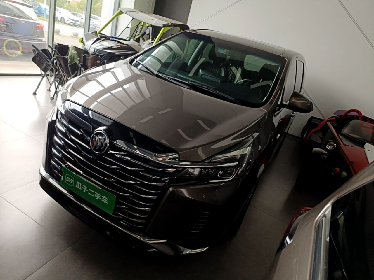 GL8 2023 652T Luxury