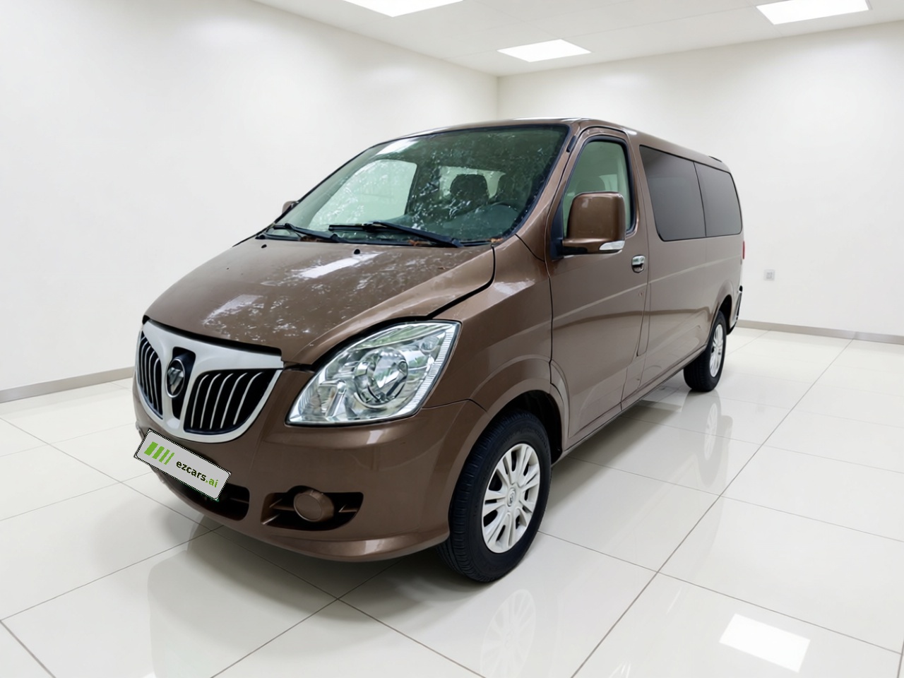 E 2017 2.0L Long Wheelbase 4Q20M