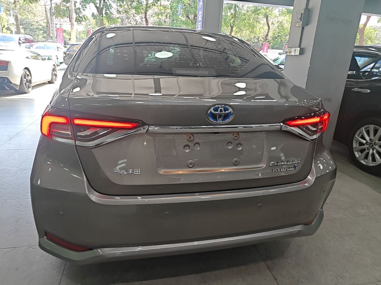 Corolla 2021 Hybrid 1.8L E-CVT Elite photo 3