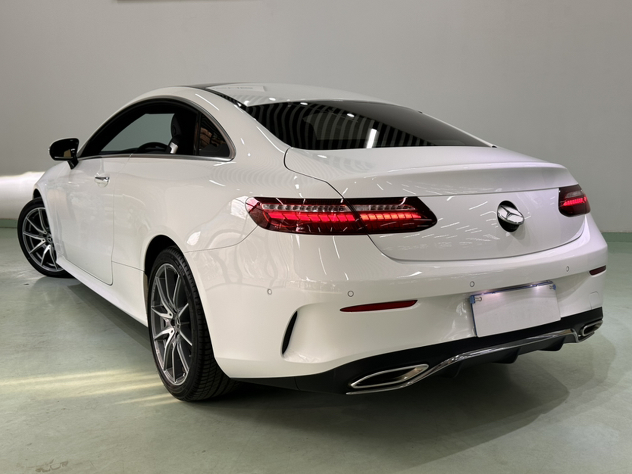 E-Class Imported 2021 E 260 Coupe photo 4