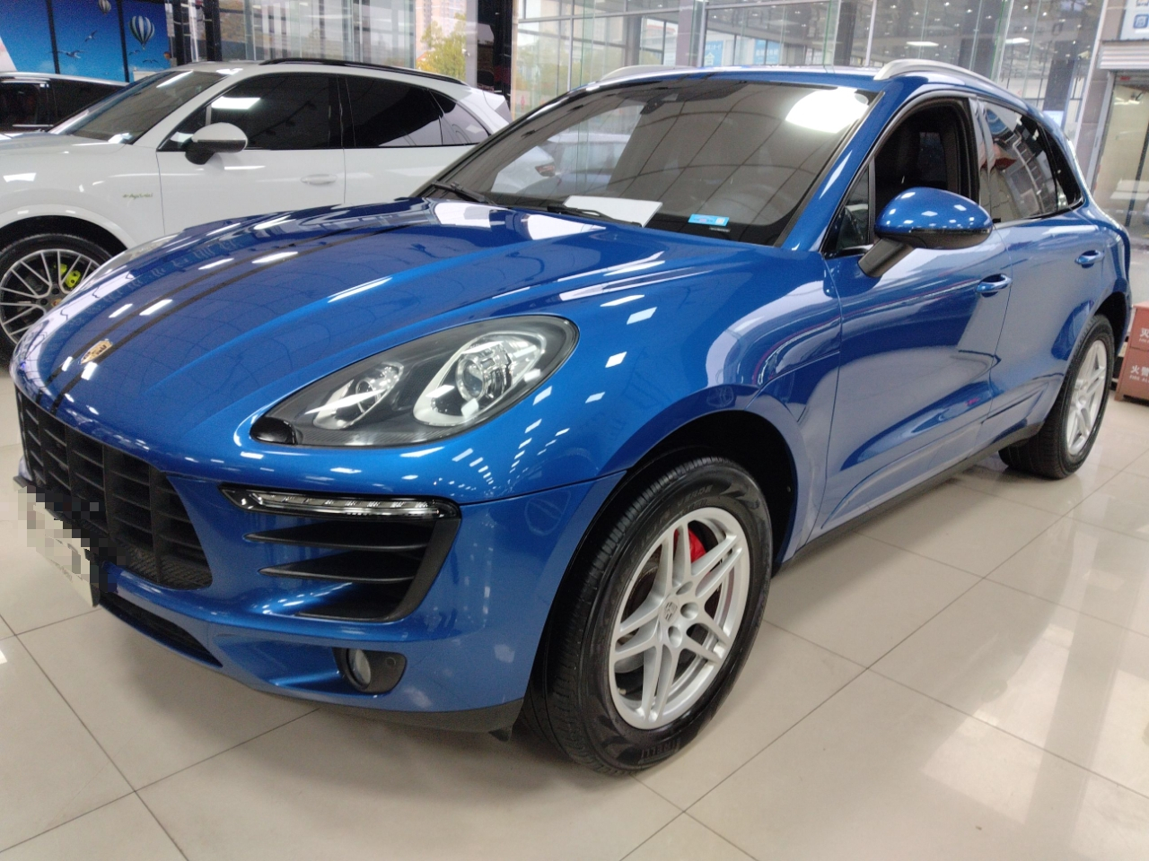 2017 Macan 2.0T