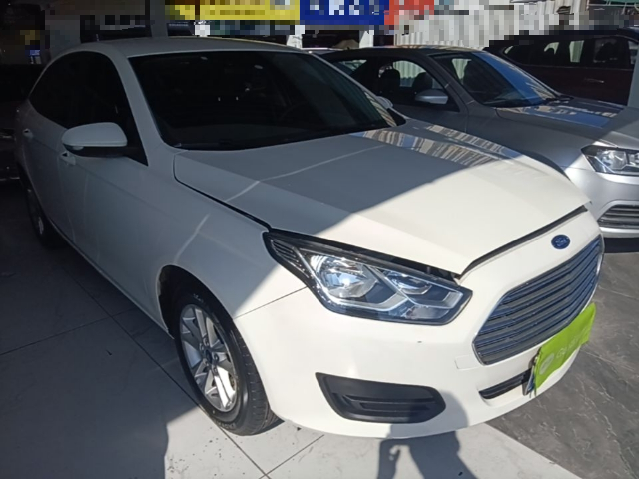Escort 2019 Facelift 1.5L AT China VI photo 3