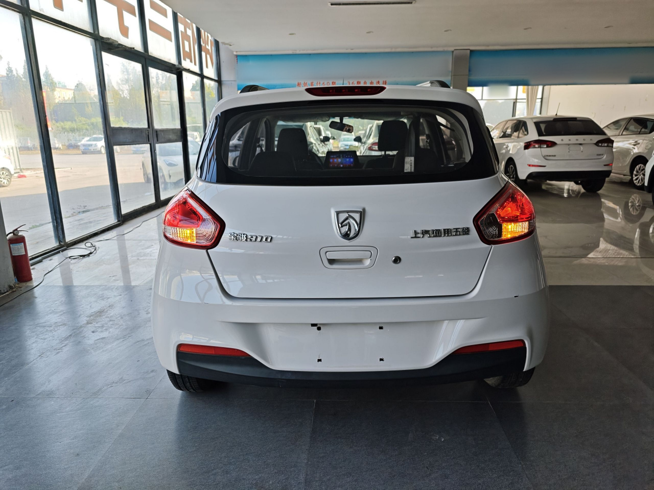 310 2016 1.2L MT Comfort photo 5