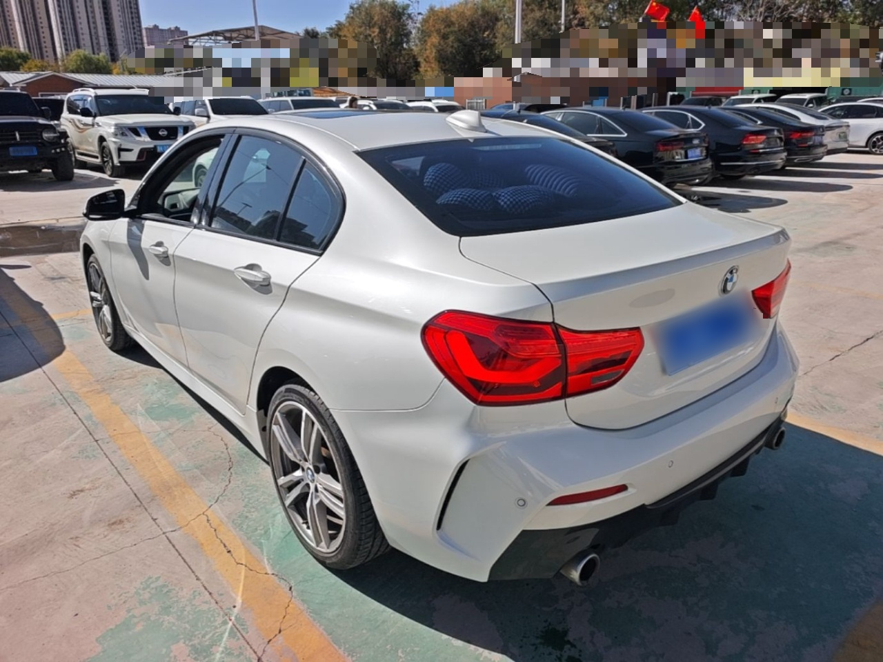 1 Series 2019 120i Leading M Sport Package photo 4