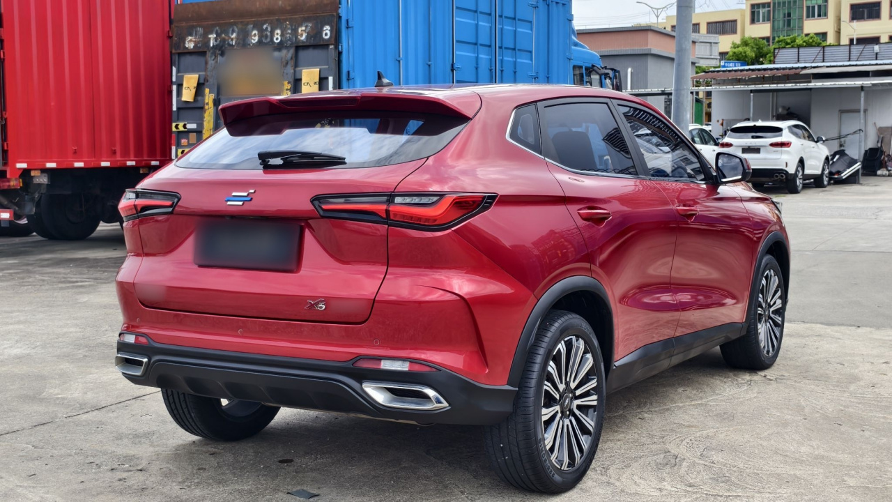 X5 2021 Facelift 1.5T DCT Luxury photo 4