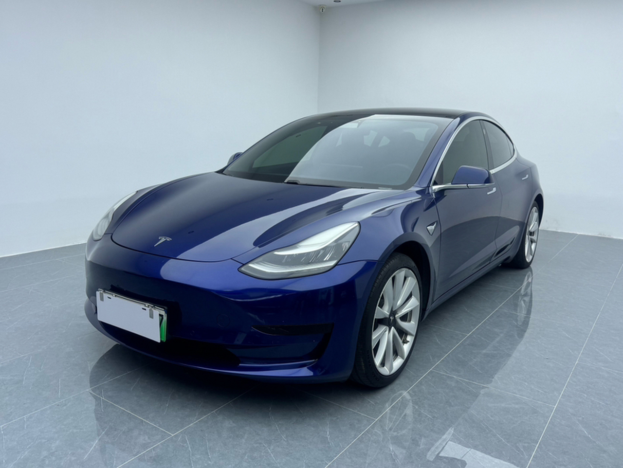 Model 3 2019 Standard Range RWD Upgraded