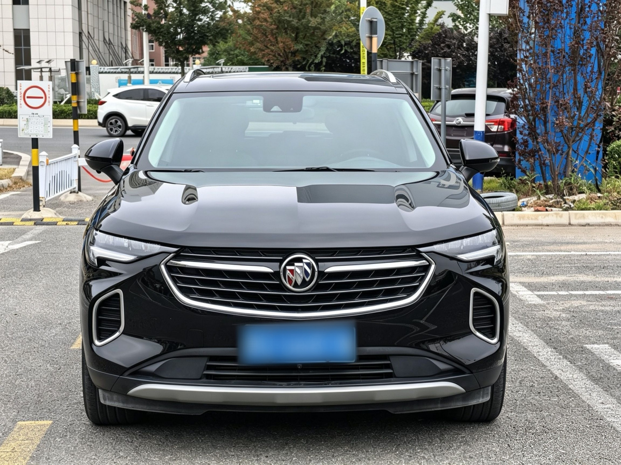 2023 Envision S 652T RWD Luxury photo 5