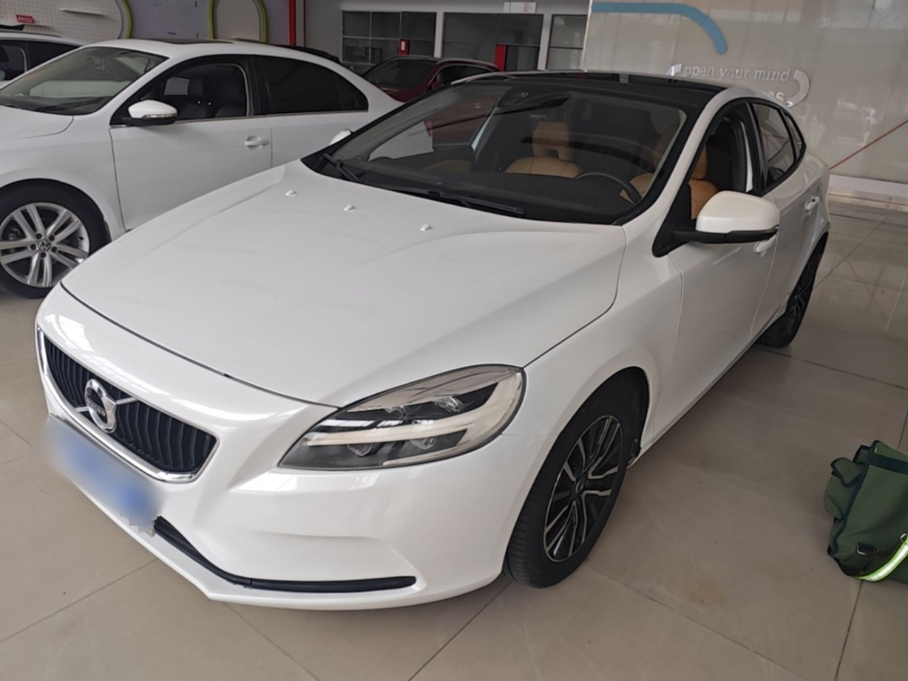 V40 2017 T3