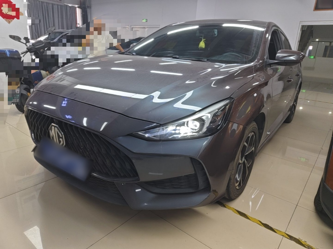 MG5 2021 180DVVT MT Luxury