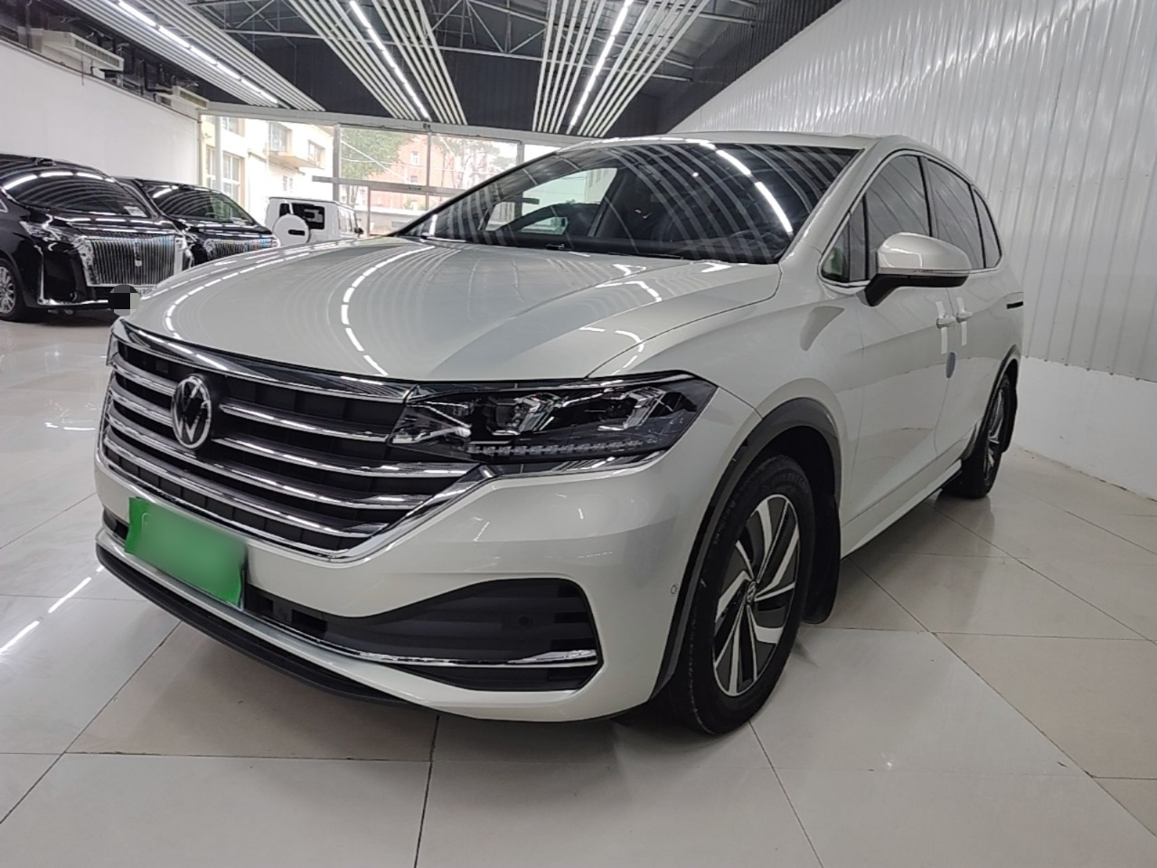 Viloran 2022 380TSI