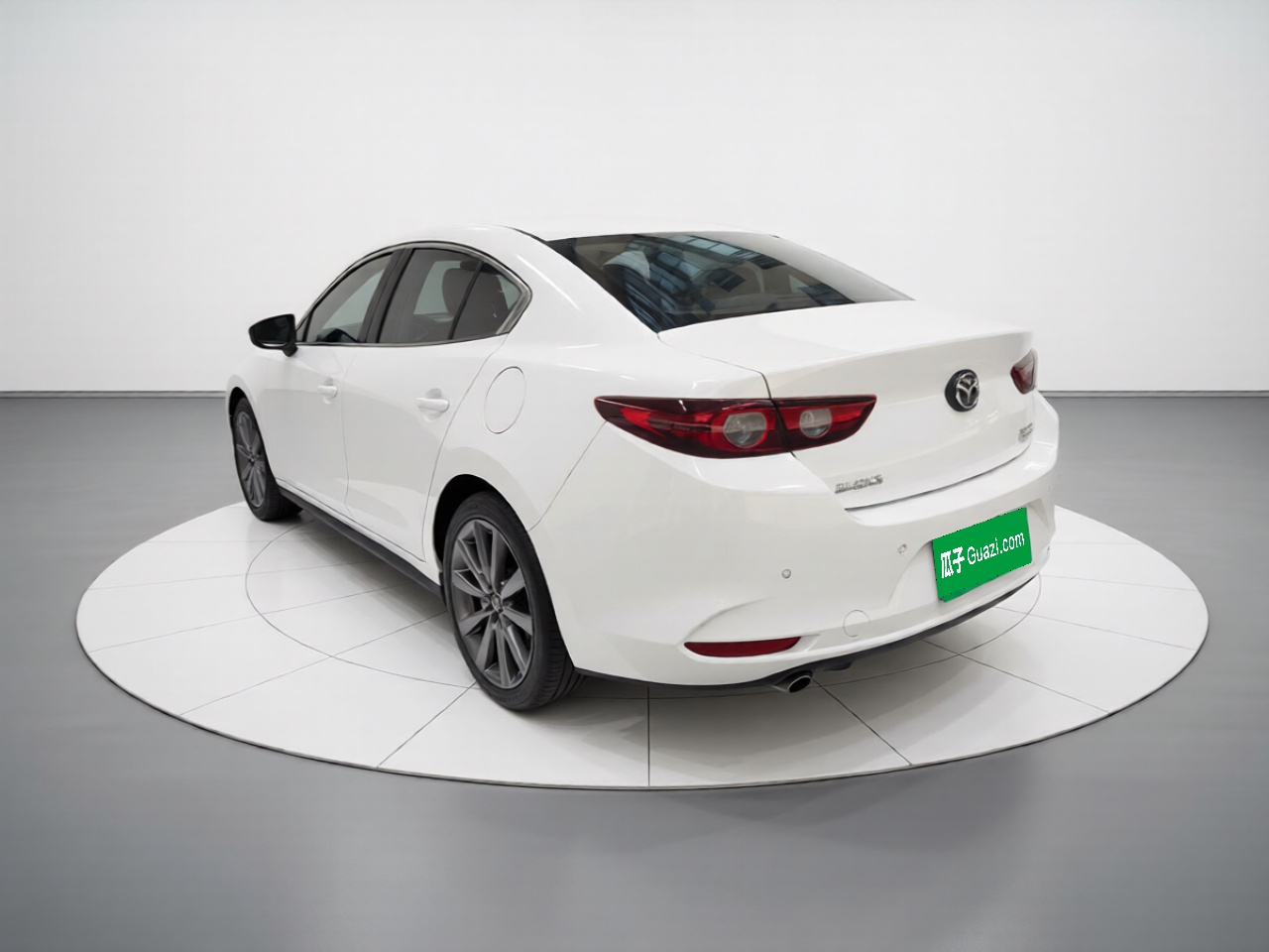3 Axela 2022 2.0L AT photo 4
