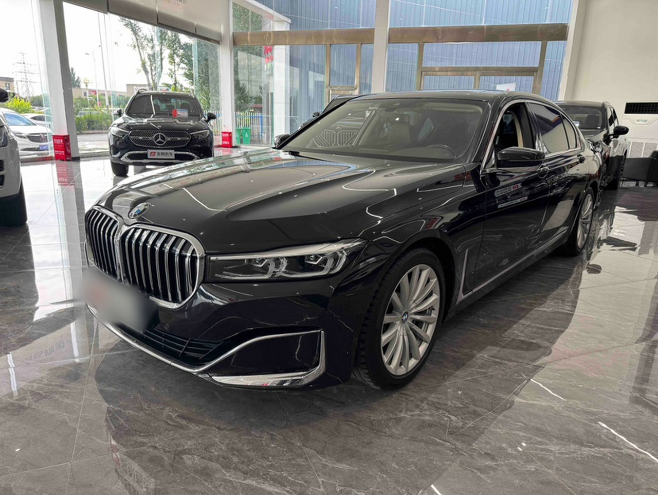 7 Series 2019 Facelift 730Li Luxury