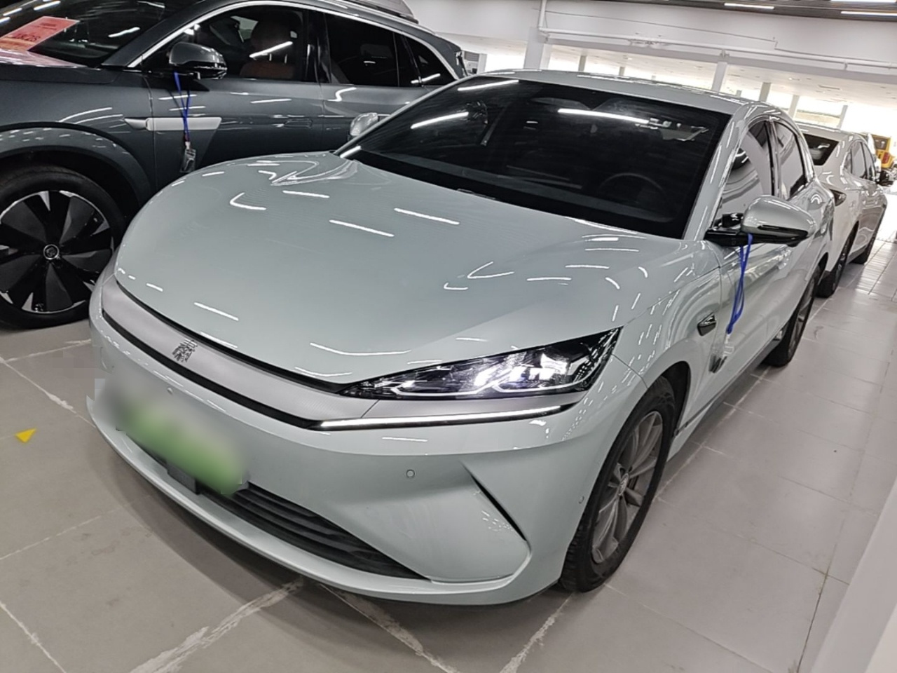 Qin L 2025 EV 470KM Leading