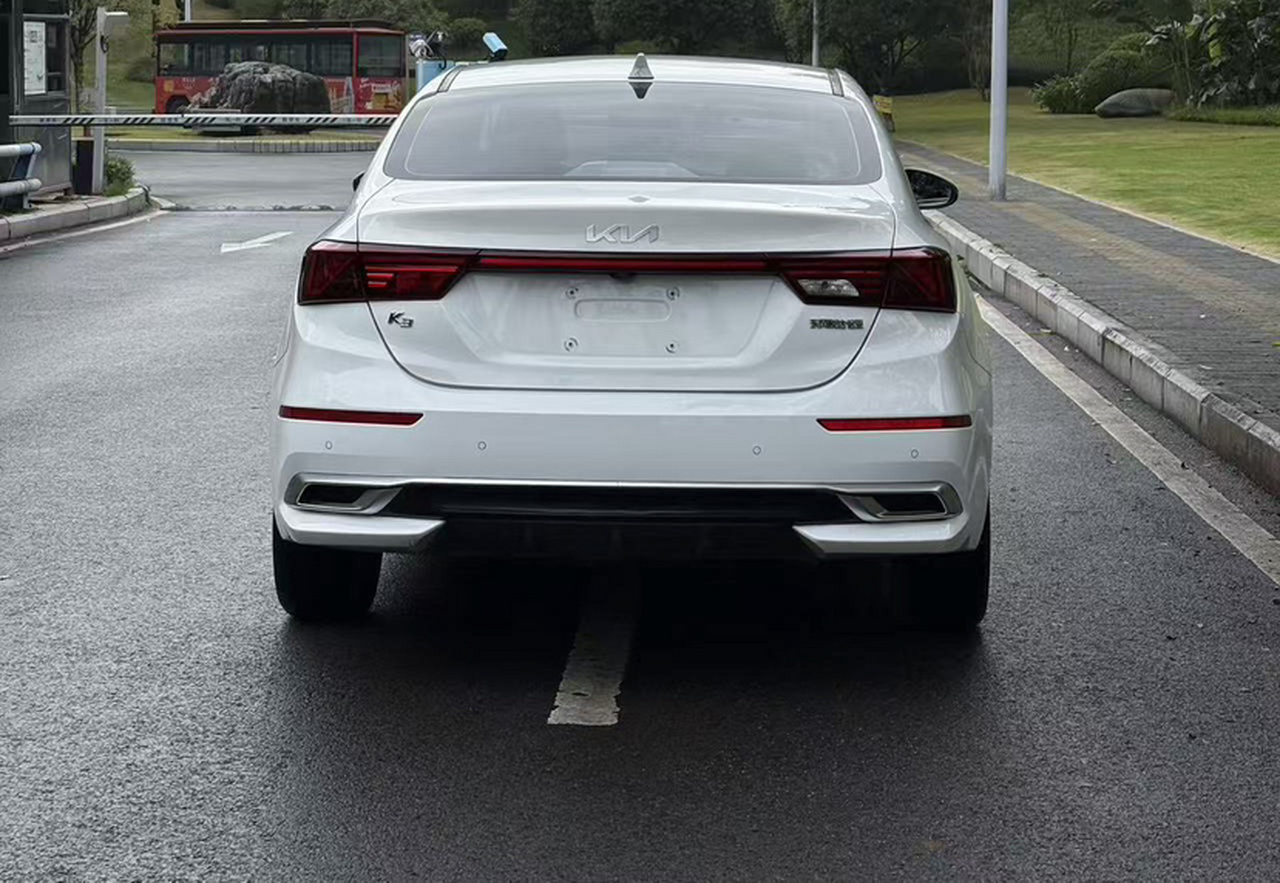 K3 2021 Facelift 1.5L CVT Fashion photo 2