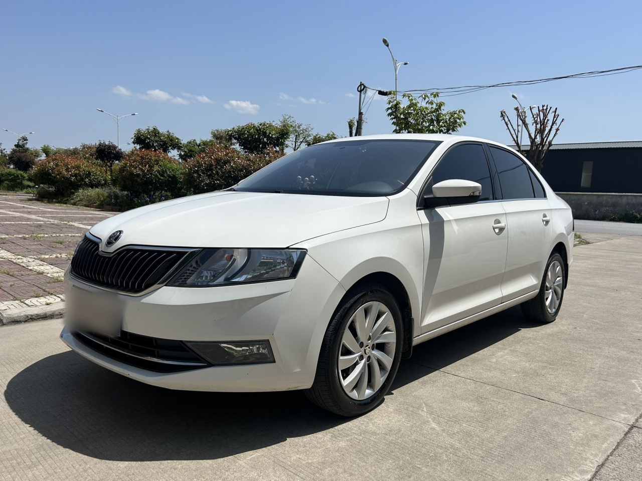 Rapid 2019 1.5L AT Comfort China VI