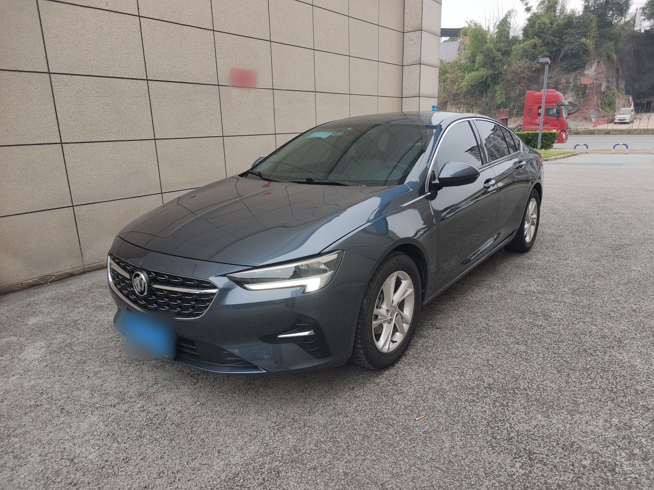 Regal 2021 552T Elite
