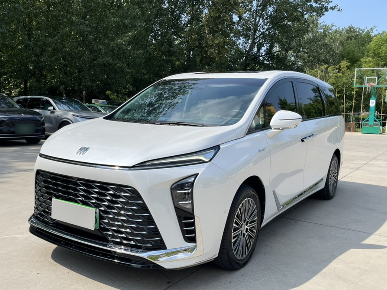 GL8 EV 2024 7-Seater